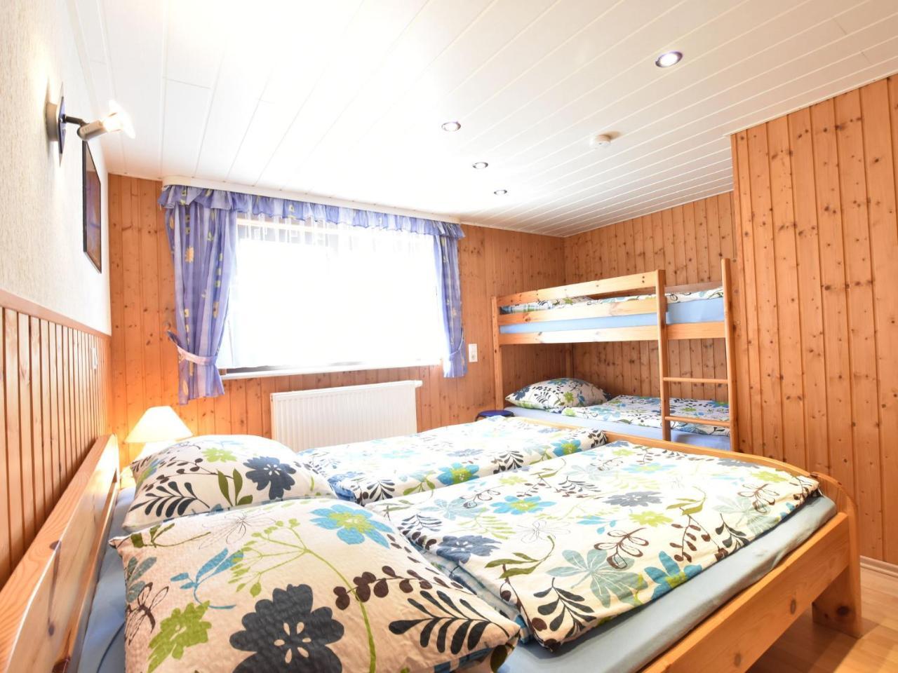 Spacious Holiday Home In Krusenhagen With Garden Екстер'єр фото